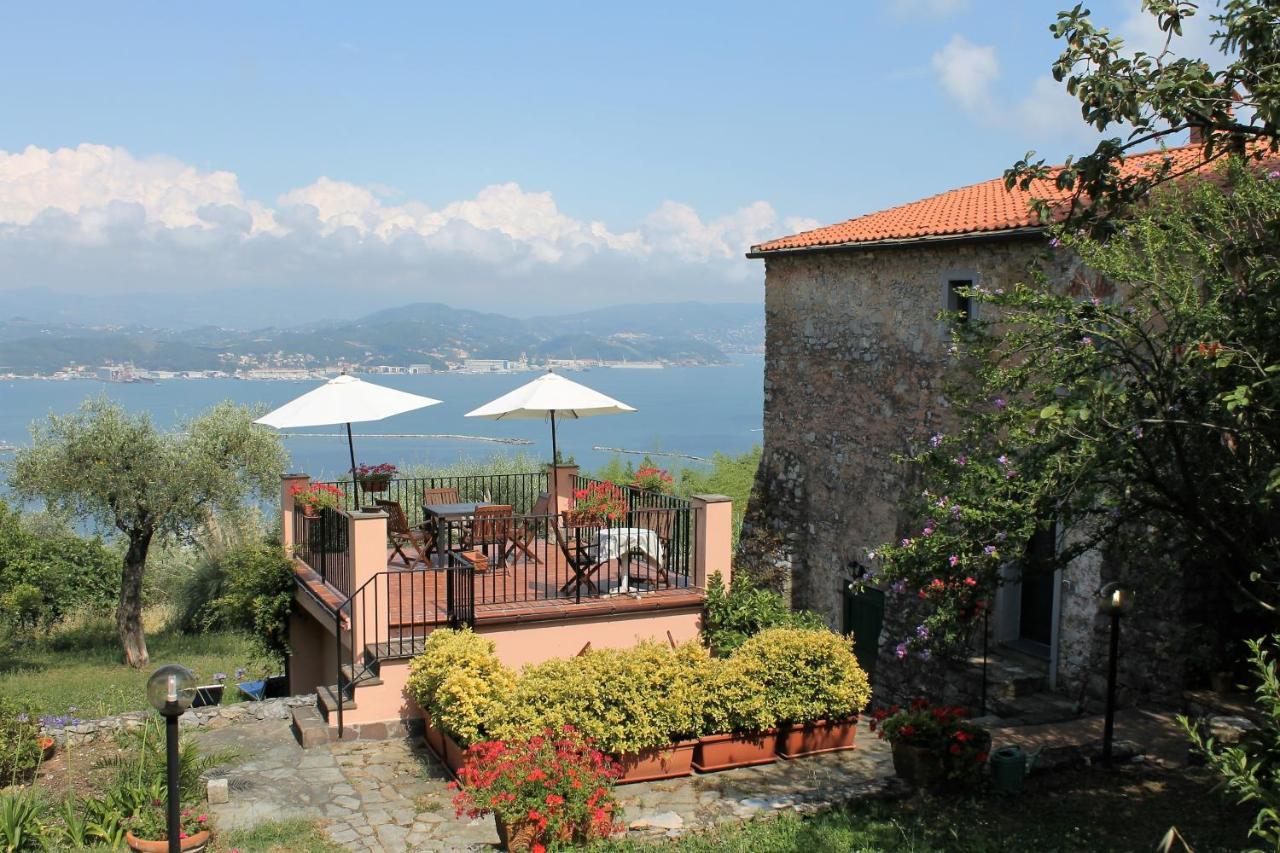 Agriturismo Terrazza Sul Golfo - Il Casale Ла-Спеція Екстер'єр фото