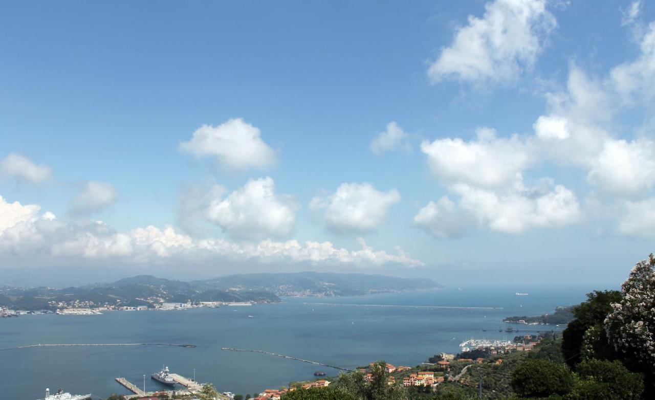 Agriturismo Terrazza Sul Golfo - Il Casale Ла-Спеція Екстер'єр фото